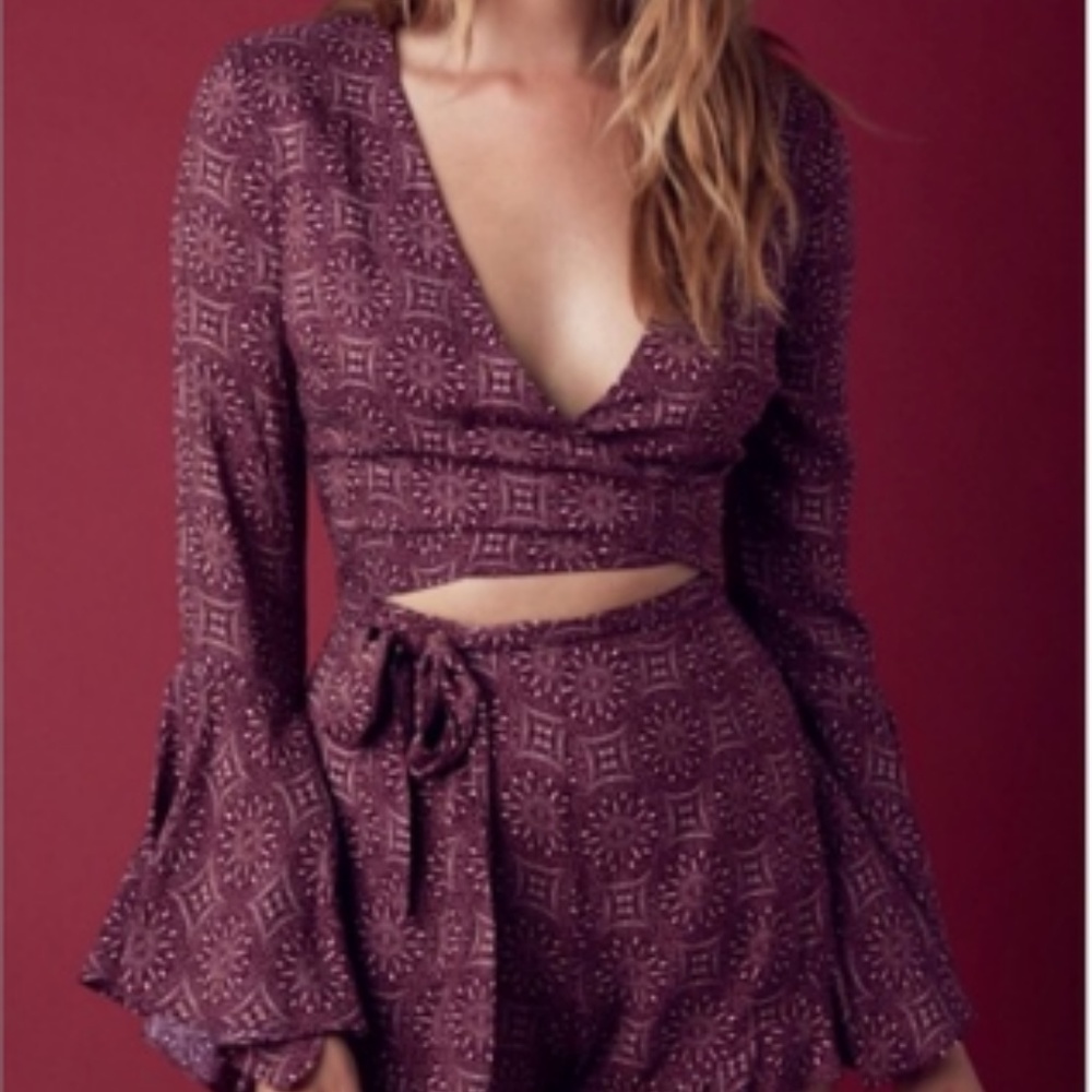 Purple long sleeve  trumpet wrap romper - Picture 2 of 5